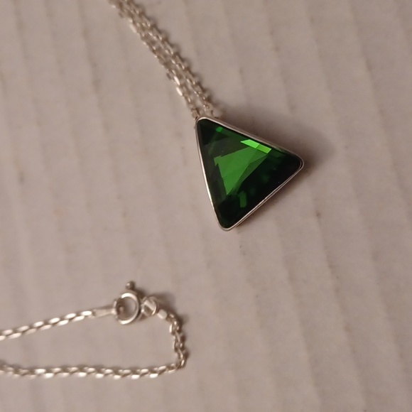 4/$60 Green Triangle Gem Necklace - 20 inch Silver Chain - Picture 2 of 4